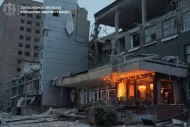 Иллюстрация к новости Российские войска ударили по больнице в городе Запорожье